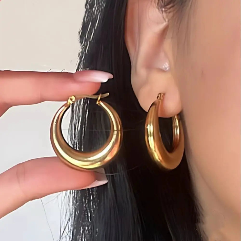Boucles d'oreilles en forme de grand cercle