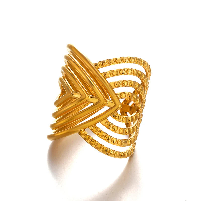 Bague en acier inoxydable au design irrégulier