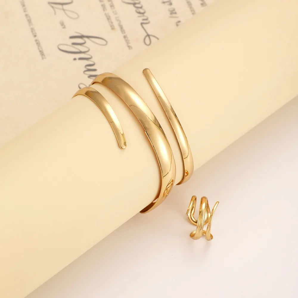 Bracelet couleur or ou argent avec sa bague en ensemble