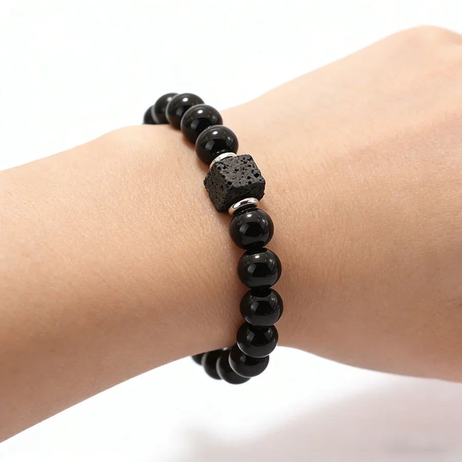 Bracelet en pierre de lave